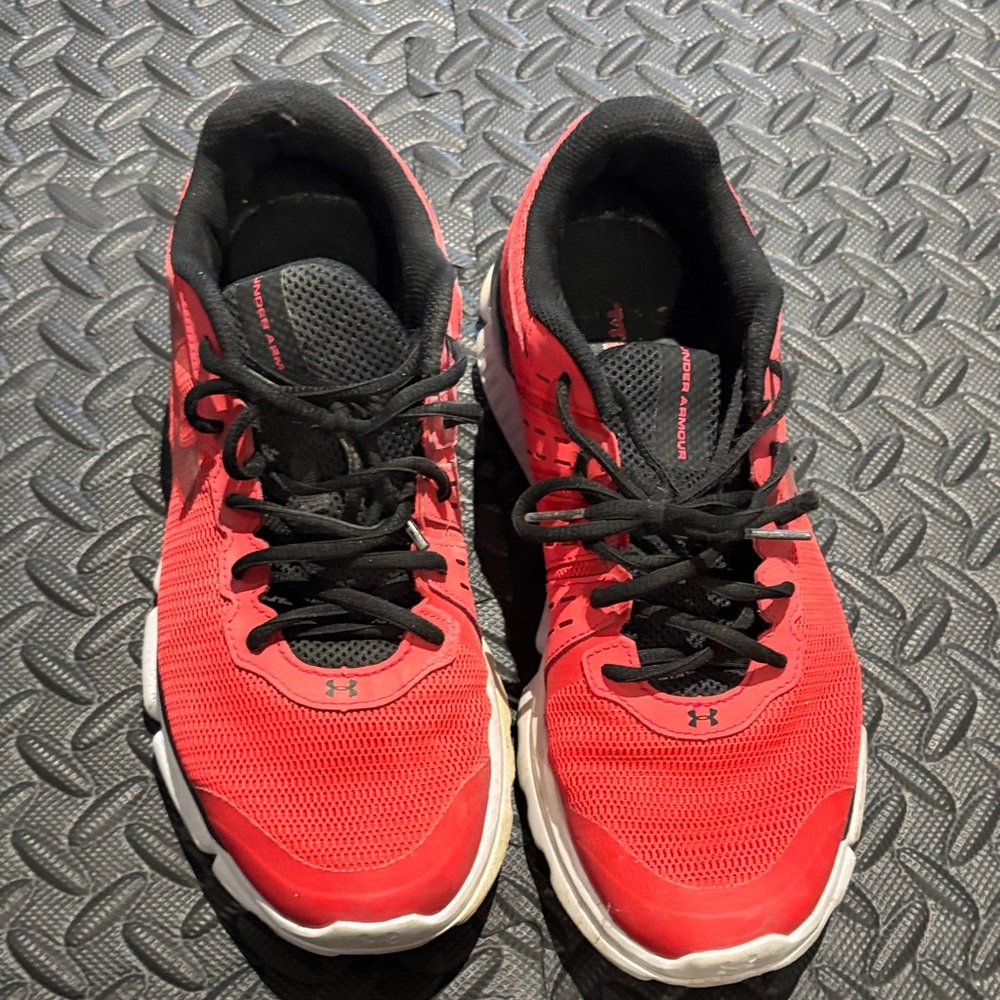 Under Armour Red and Black Running Shoes